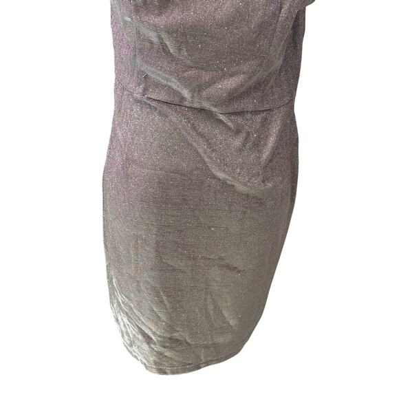 Area Sheath Dress One Shoulder Ruched Detail Lightweight Metallic W Large NWOT - Picture 6 of 8